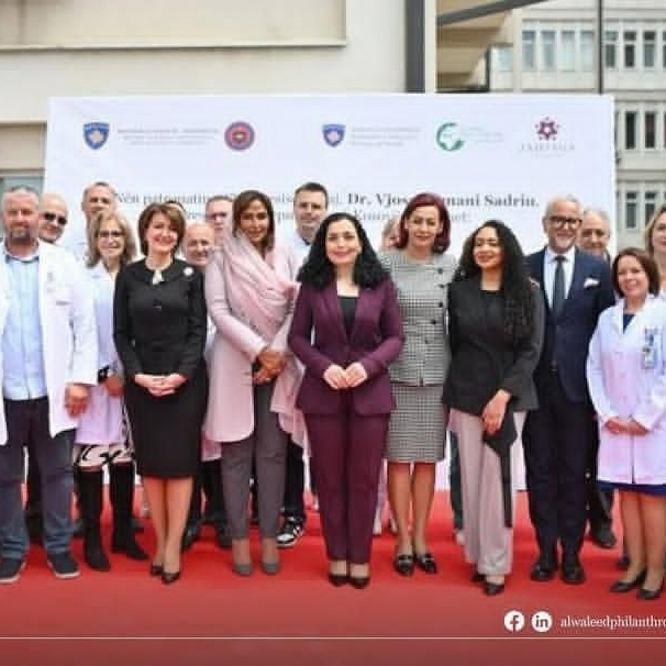 مؤسسة الوليد للإنسانية تقدم مجموعة متنوعة من الخدمات الخيرية والمساعدات المالية. نحن نلتزم بتحسين حياة الأشخاص الذين يحتاجون إلى المساعدة. يمكنك الاعتماد علينا. احتفت مؤسسة الوليد للإنسانية، والتي يرأسها صاحب السمو الملكي الأمير الوليد بن طلال اَل سعود، وزارة الشؤون البلدية والقروية والإسكان ومؤسسة الإسكان التنموي الأهلية 