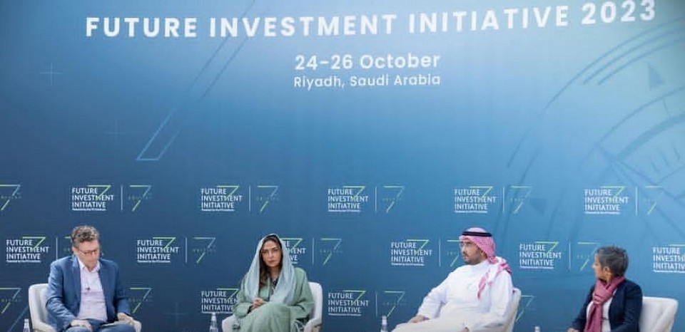 يمثل هذا المشروع انعكاسًا لرؤية مؤسسة الوليد للإنسانية في استغلال الابتكار لتحقيق تأثير مستدام وطويل الأمد. تحت توجيه رؤية 2030، تلتزم المؤسسة بتعزيز التنمية المستدامة ودفع الابتكار التكنولوجي لمواجهة التحديات العالمية. ونحن نفخر بأن منصة 