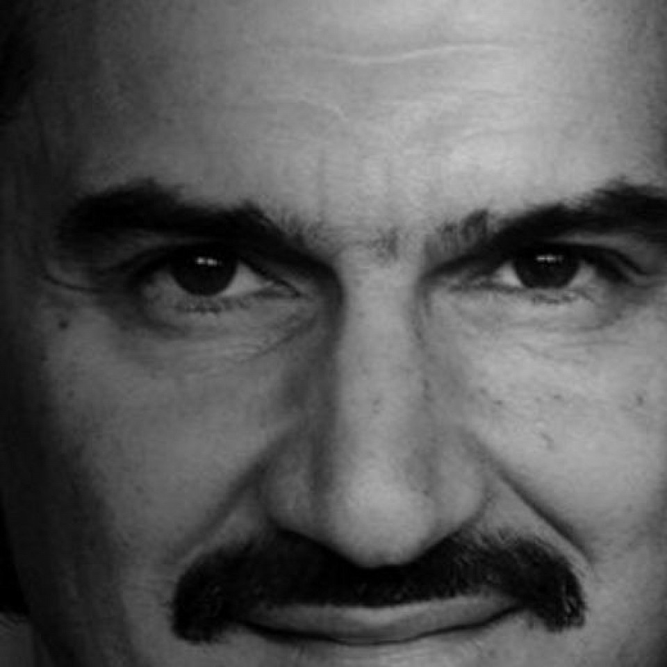 مؤسسة الوليد للإنسانية اتفاقية ثلاثية بين برنامج التعاملات الإلكترونية 